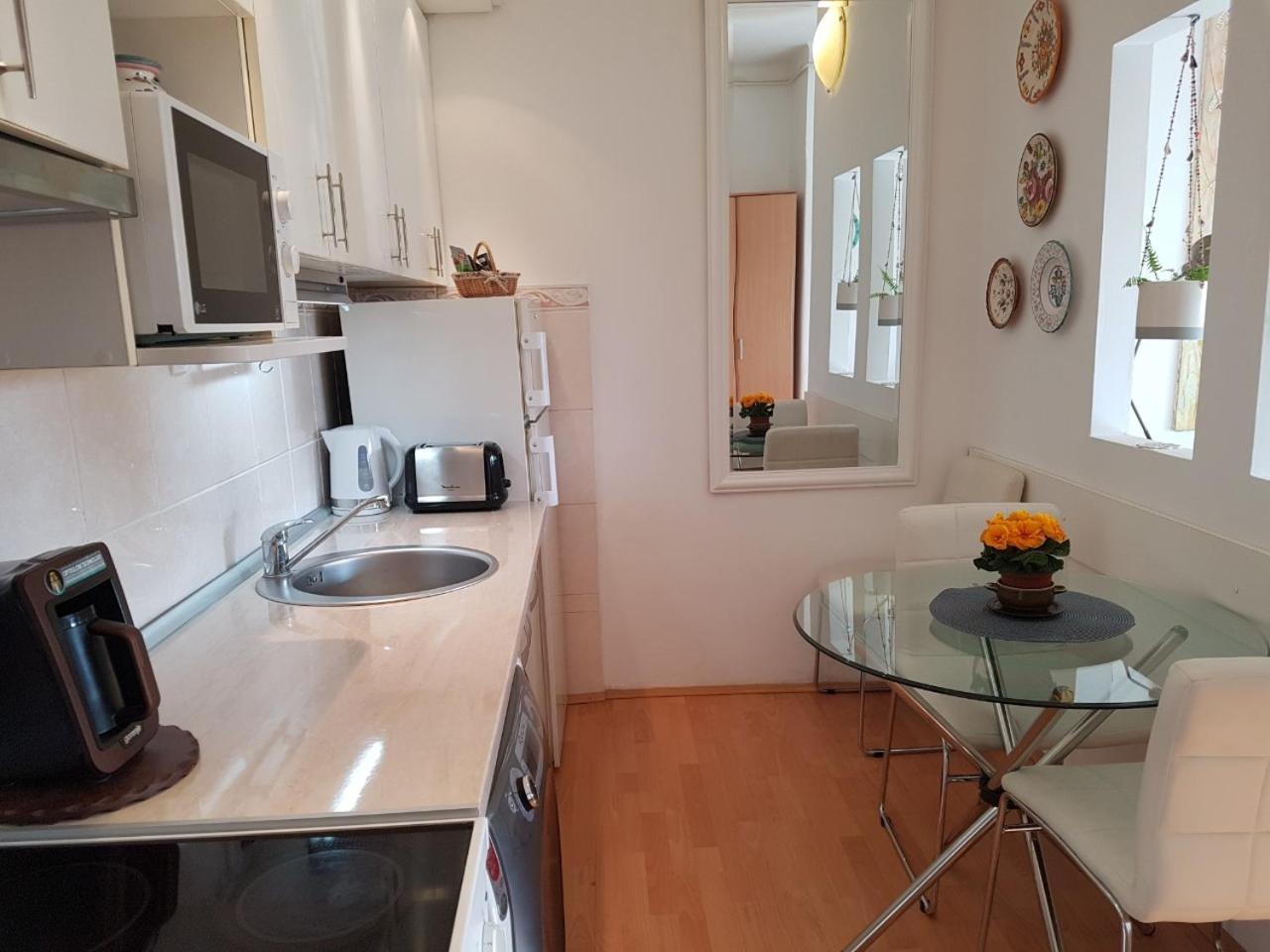 Penthouse Modena Apartment Novi Sad Exterior foto